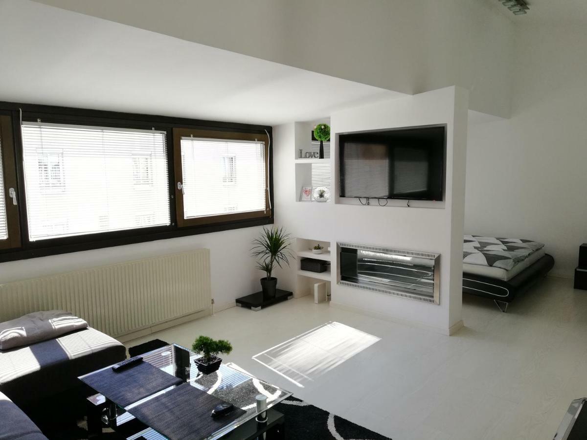 Andrej Andrej Appartement Wenen Buitenkant foto