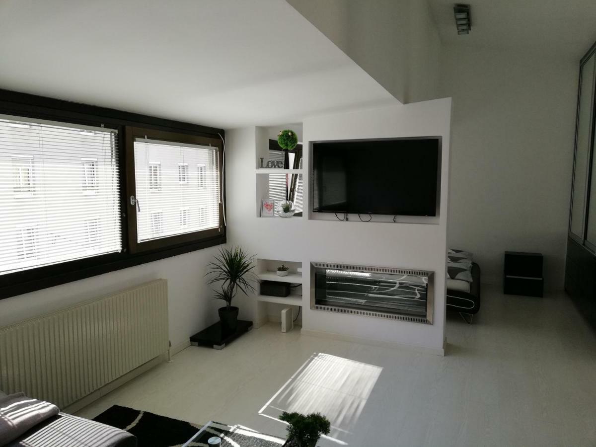 Andrej Andrej Appartement Wenen Buitenkant foto
